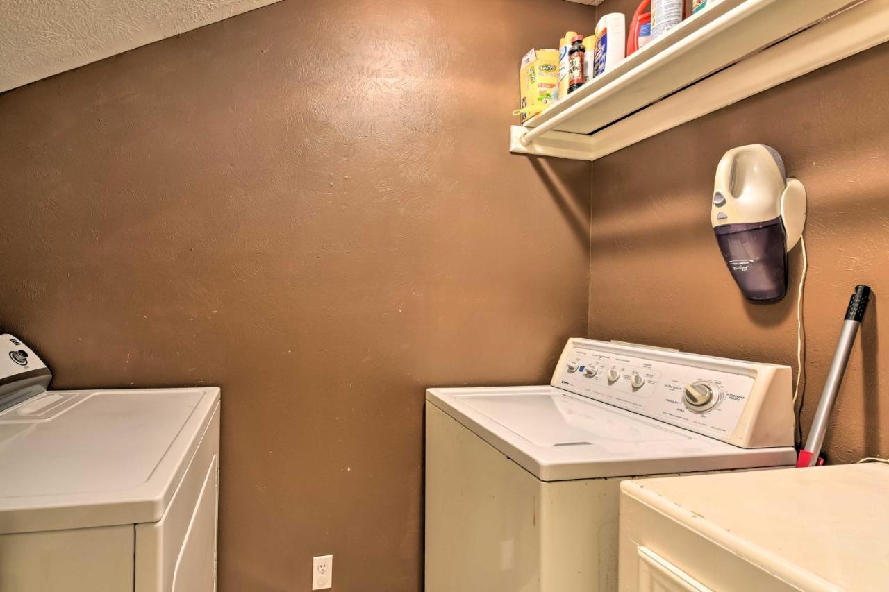 Quiet Lake Conroe Townhome With 2 Boat Slips! Willis エクステリア 写真