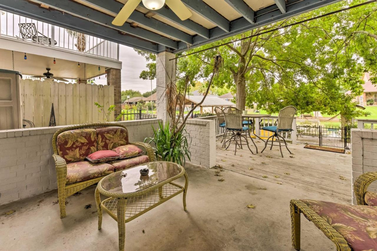 Quiet Lake Conroe Townhome With 2 Boat Slips! Willis エクステリア 写真